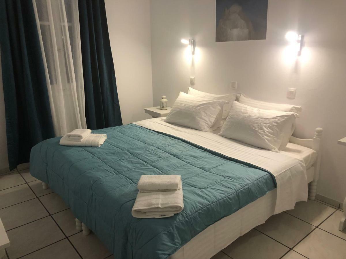 Room 11 Mykonos Town Екстер'єр фото