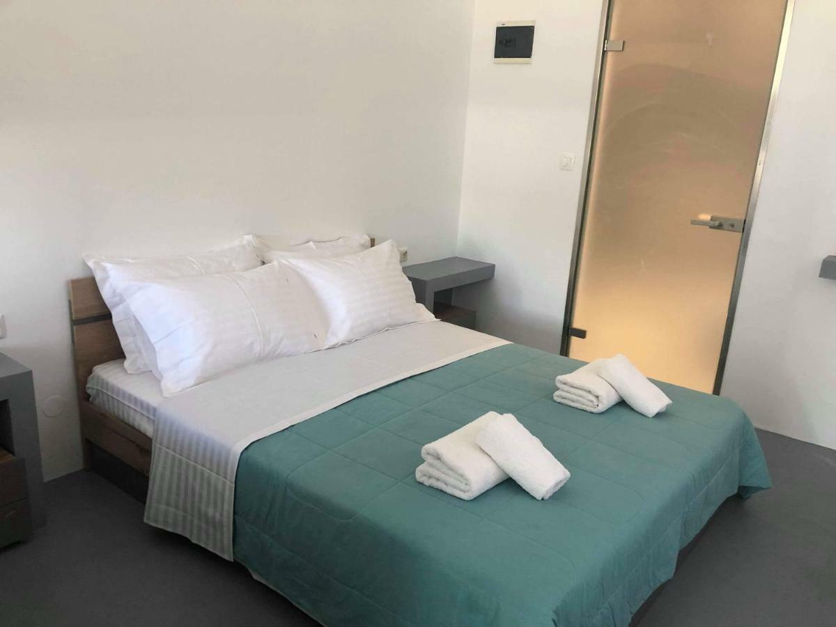 Room 11 Mykonos Town Екстер'єр фото